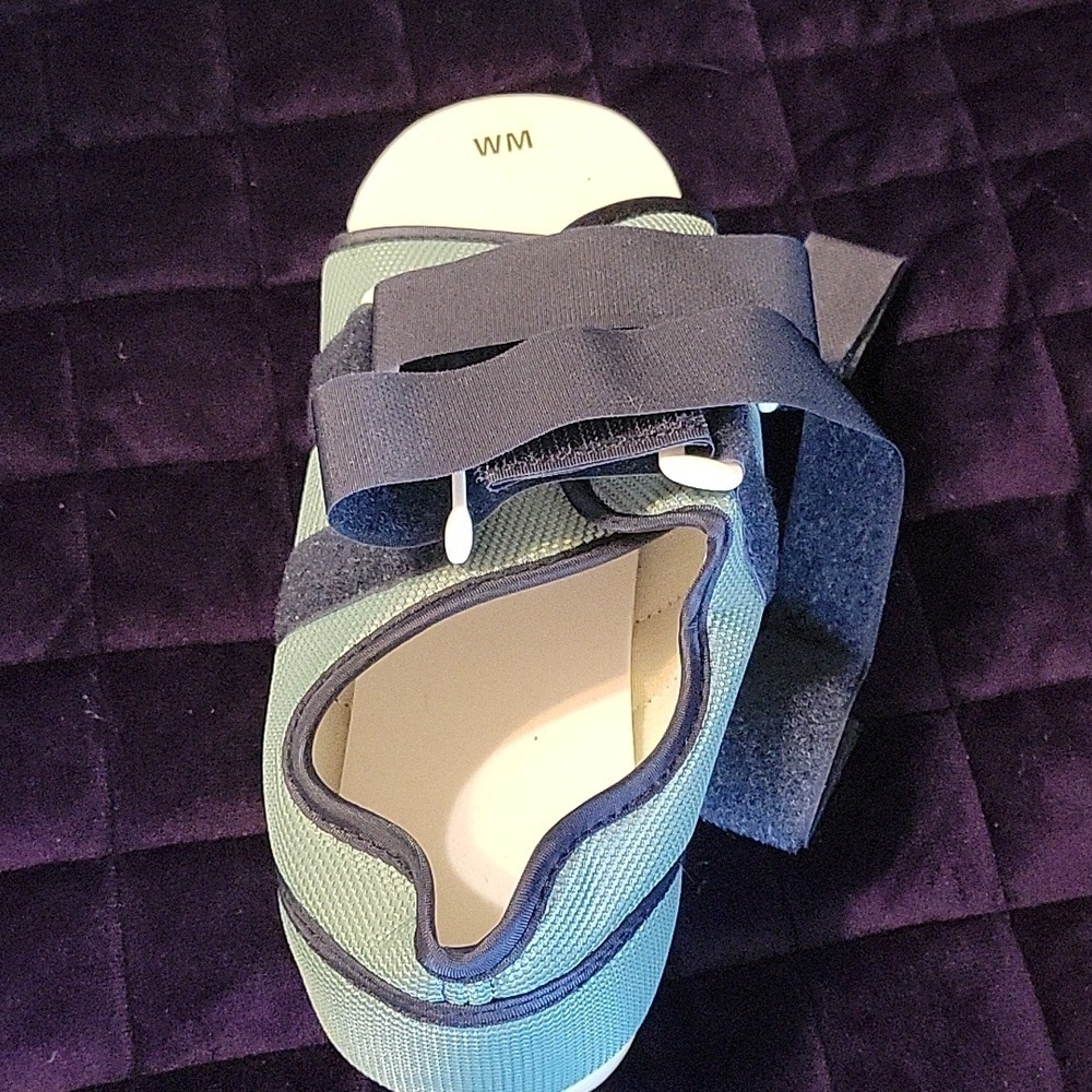 Foot Brace/post Op Shoe - Picture 10 of 10